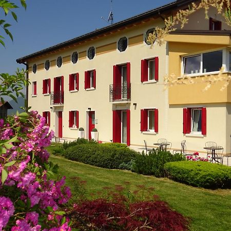 Casa Novecento Bed & Breakfast Feltre Exterior photo